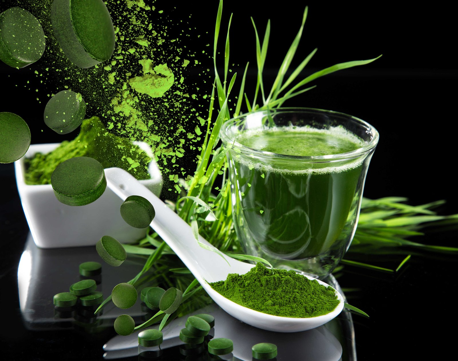 10 Reasons That Make Spirulina A Real Superfood 1 10 Proven Spirulina health Benefits