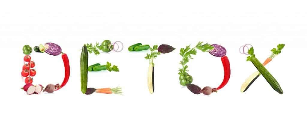 4 Easy Whole Foods Detox Salads That You Can Try At Home