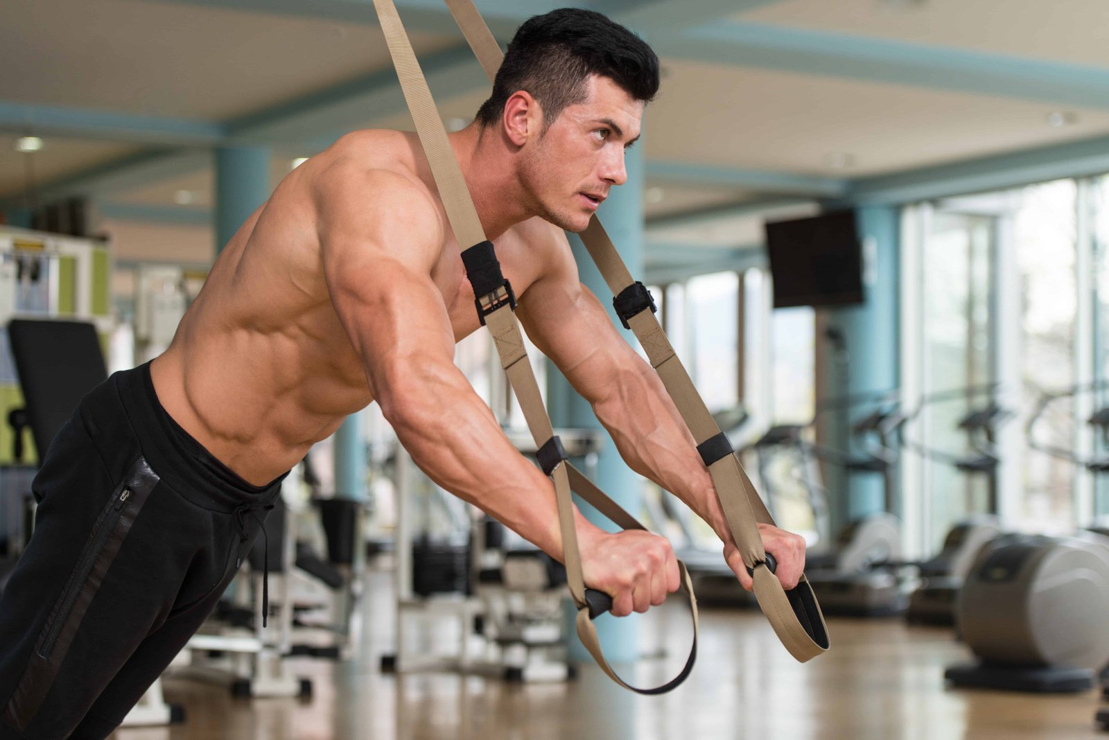 8 Benefits of TRX Suspension Training: Why More People Are Turning To It