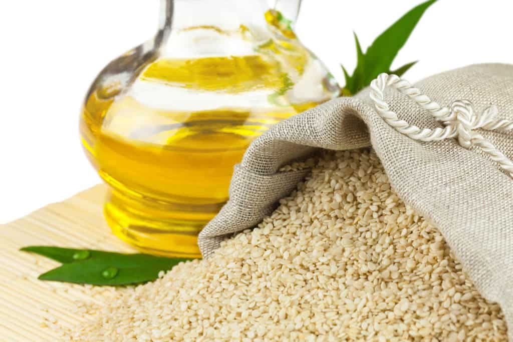 sesame seeds:healthy cooking oil