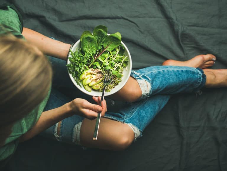 Clean Eating For Beginners: How to Start Eating Clean (Tips and Tricks)