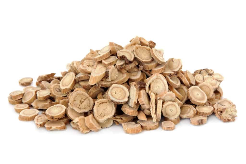 9 Of the Best Adaptogenic Herbs You Should Take Today 8 Adaptogenic Herbs:Astragalus Root