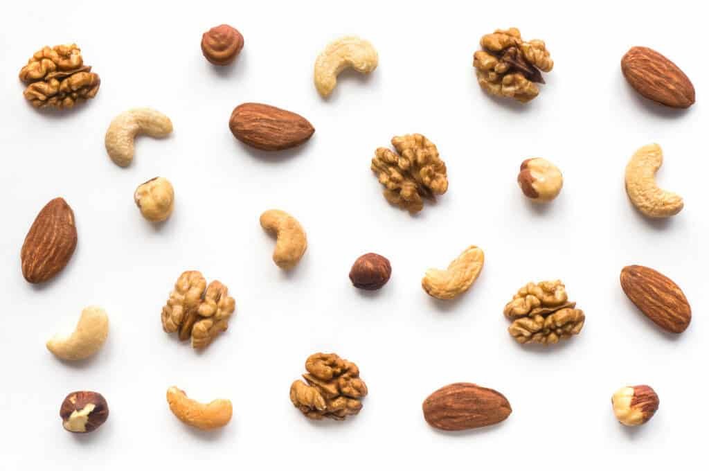 Bulk Up With These 18 Best Foods For Muscle Growth 4 Best Foods For Muscle Growth:nuts