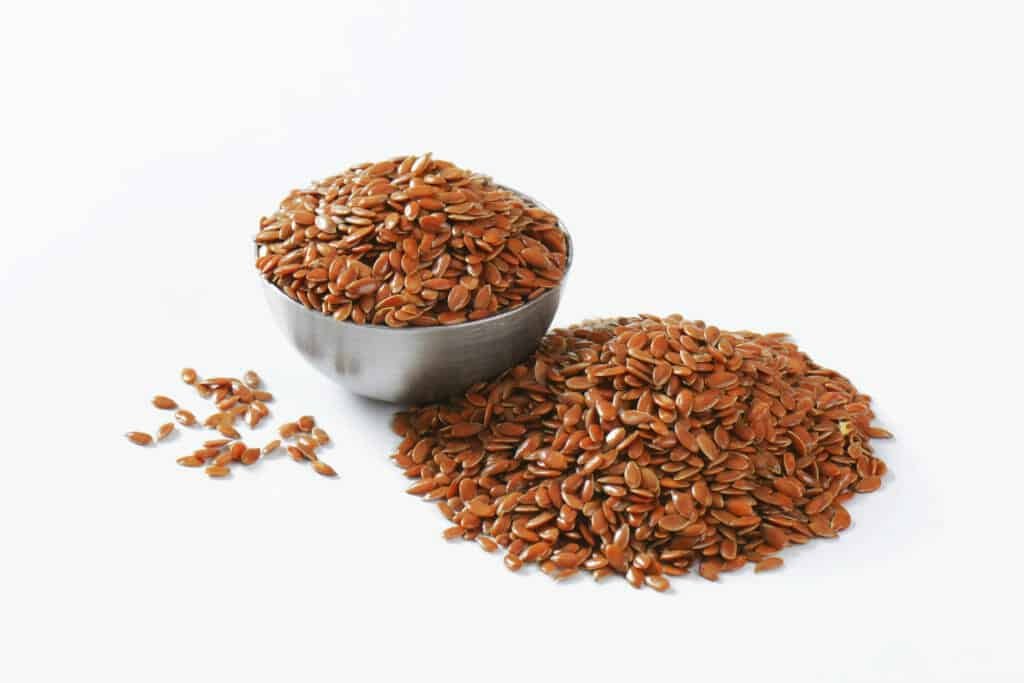 10 Common Foods That Promote Weight Loss Naturally 8 10 Common Foods That Promote Weight Loss Naturally:Flaxseeds
