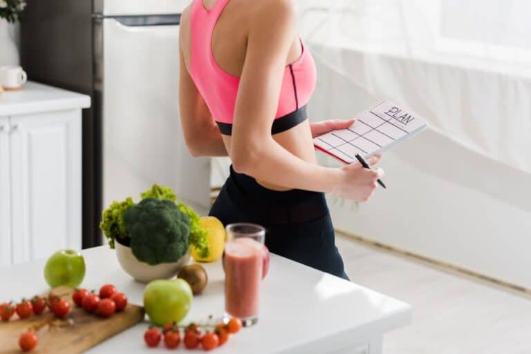 Cheat Meals VS Refeed Days: How To Make Your Diet Work