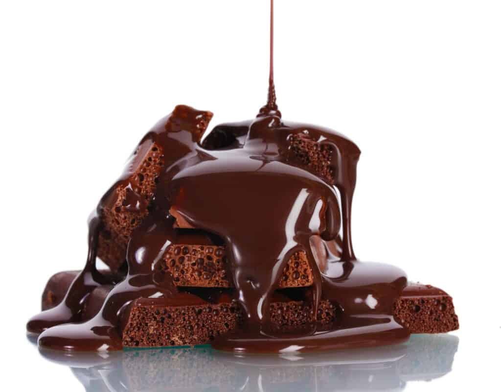 12 Healthy Food Alternatives For Weight Loss 5 Dark chocolate