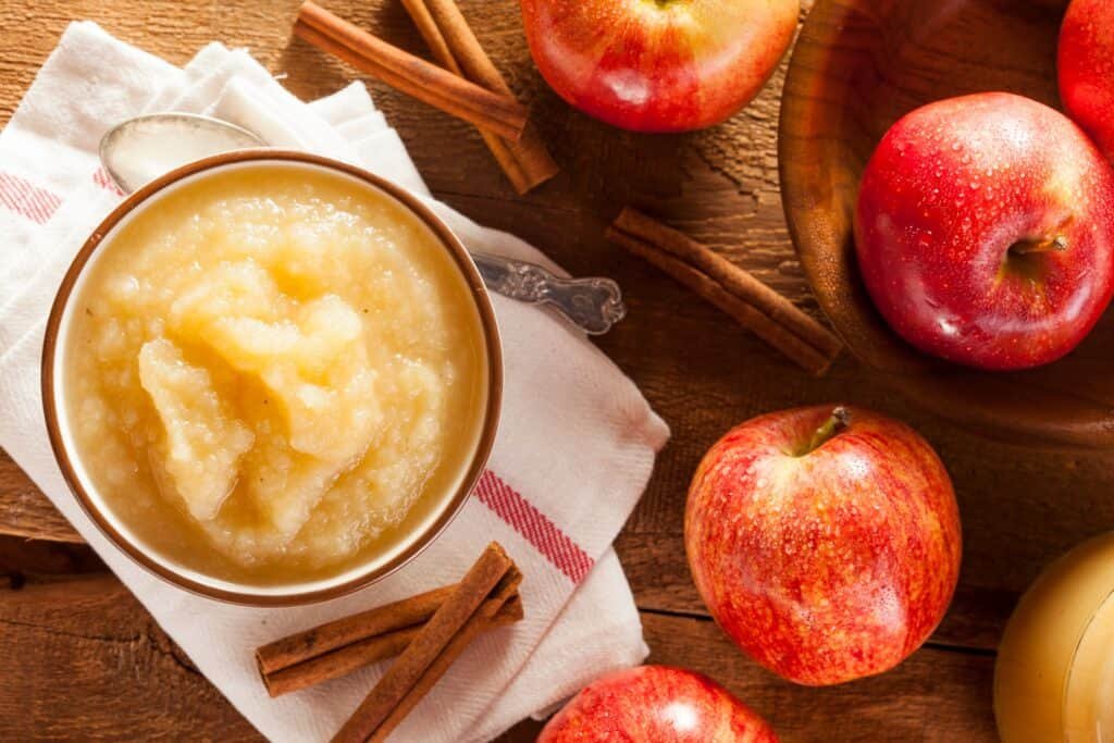 12 Healthy Food Alternatives For Weight Loss 3 Applesauce