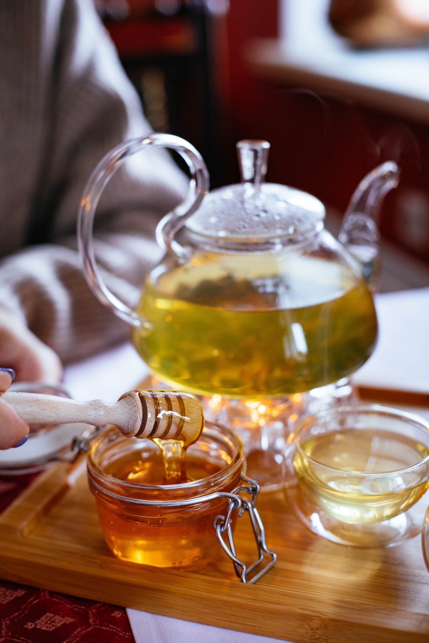 Health Benefits of Green Tea and Honey: A Dynamic Duo for Your Wellness Routine 1 Clear Glass Tea Set With Honey